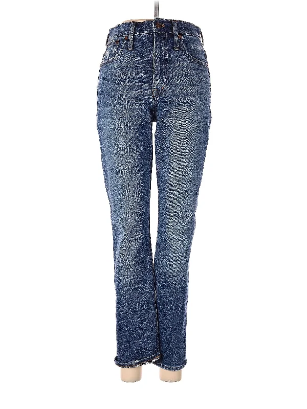 High-Rise Bootleg Jeans in Medium Wash