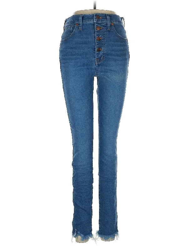 High-Rise Skinny Jeans in Medium Wash