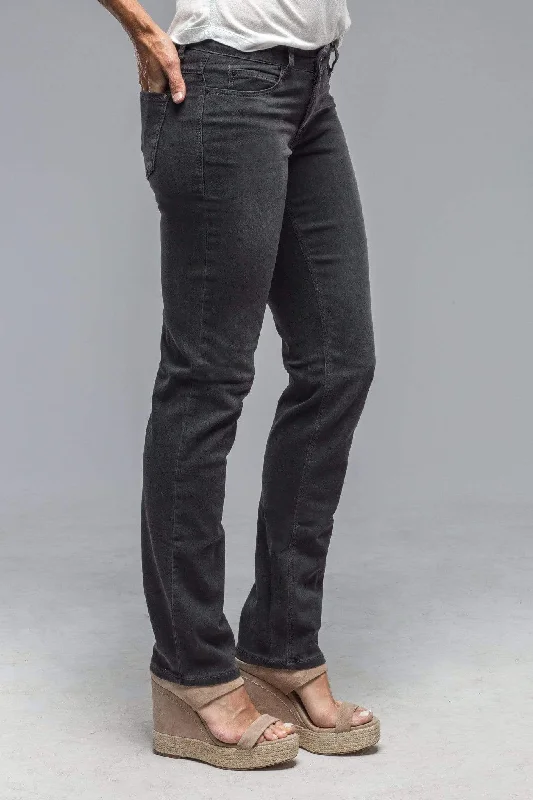 MAC Dream Straight in Dark Grey