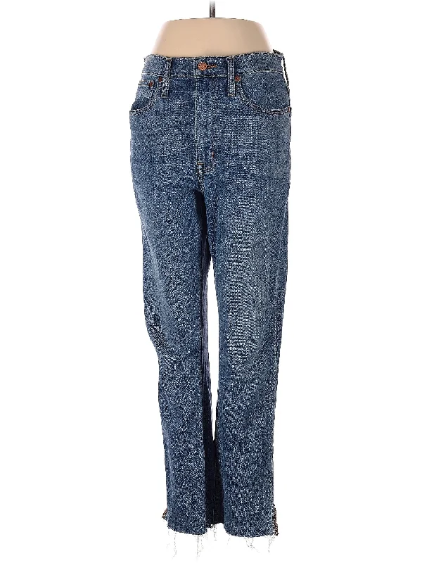 High-Rise Straight-leg Jeans in Medium Wash