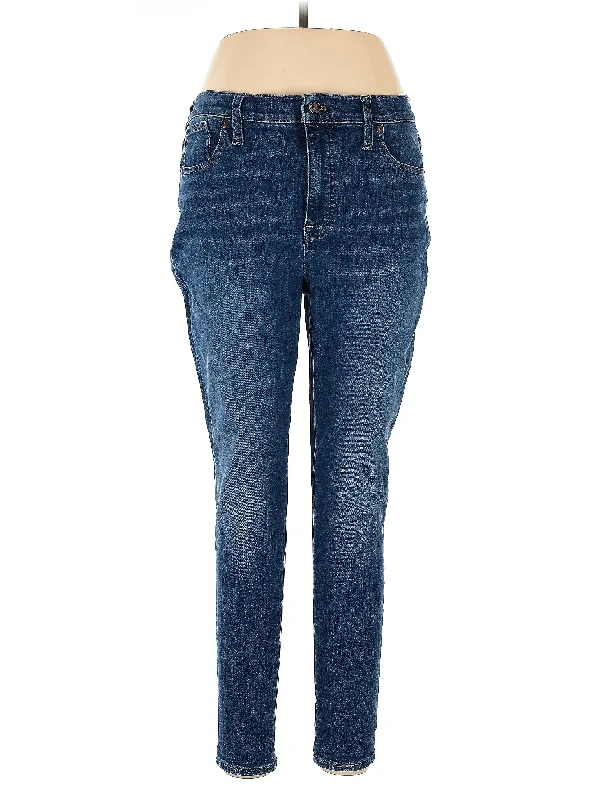 High-Rise Skinny Jeans in Medium Wash