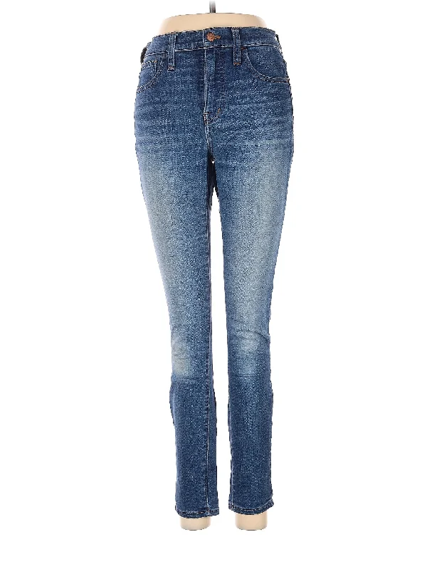 High-Rise Skinny Jeans in Medium Wash